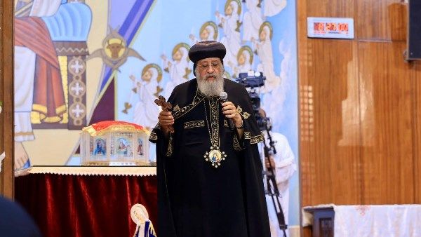 بين التاريخ والمعجزة.. البابا تواضروس في مئوية كنيسة الزيتون بين التاريخ والمعجزة.. البابا تواضروس في مئوية كنيسة الزيتون