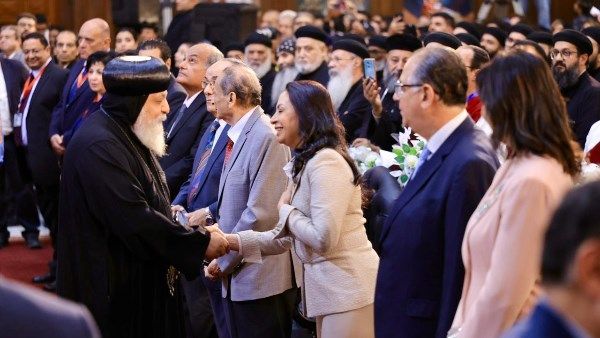 بحضور قداسة البابا تواضروس| وزيرة التضامن تشهد الاحتفال بالعيد المئوي لتدشين كنيسة السيدة العذراء مريم بالزيتون بحضور قداسة البابا تواضروس| وزيرة التضامن تشهد الاحتفال بالعيد المئوي لتدشين كنيسة السيدة العذراء مريم بالزيتون