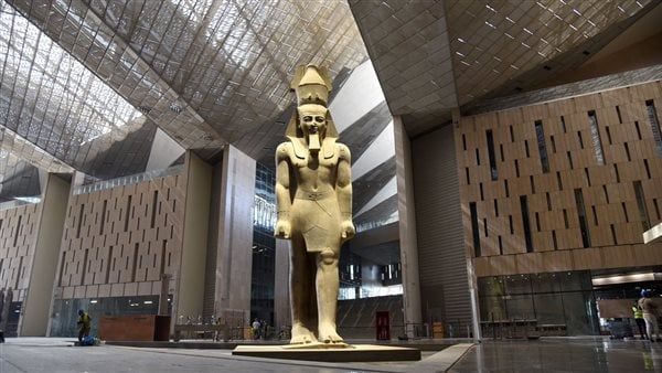 السبت إجازة رسمية مدفوعة الأجر بمناسبة افتتاح المتحف الكبير.. تفاصيل السبت إجازة رسمية مدفوعة الأجر بمناسبة افتتاح المتحف الكبير.. تفاصيل