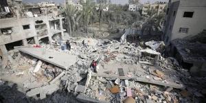 الصحة
      الفلسطينية:
      مجازر
      الاحتلال
      تسفر
      عن
      استشهاد
      100
      فلسطيني
      في
      قصف
      على
      غزة
