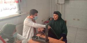 تقديم
      خدمات
      طبية
      لـ531
      مواطنا
      خلال
      قافلة
      طبية
      بقرية
      عمارة
      بالبحيرة
      (صور)