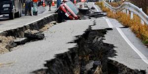 ارتفاع
      حصيلة
      ضحايا
      زلزال
      اليابان
      لأكثر
      من
      100
      قتيل
      ونحو
      200
      مفقود