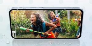 الإعلان
الرسمي
عن
هواتف
Galaxy
A55
وA35
بشاشات
OLED