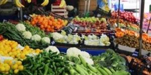 ربع جنيه .. شعبة الخضر والفاكهة تكشف تأثير زيادة البنزين على الأسعار