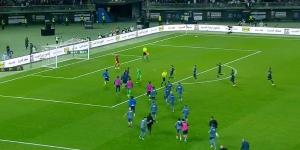باريس سان جيرمان يتوج بطلا لكأس السوبر الفرنسي بعد الفوز على مارسيليا 4-1 بركلات الترجيح