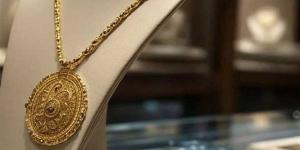 سعر الذهب اليوم الخميس يرتفع بمنتصف التعاملات.. وعيار 24 يقترب من 8000 جنيها