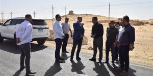 محافظ أسيوط يتفقد موقعًا مقترحًا لإنشاء مأوى للكلاب الضالة | فيديو