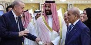 باكستان تفتح الباب أمام انضمام إيران ومصر إلى اتفاقية مكة