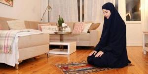 هل نسيان البسملة في الفاتحة يبطل الصلاة؟.. الأزهر يوضح حكم من نسي قولها - المساء الاخباري