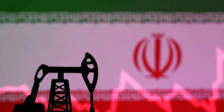 النفط
      يقفز
      3%
      إثر
      الهجوم
      الإسرائيلي
      على
      إيران