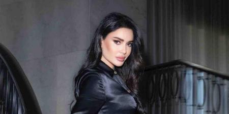 سيرين عبد النور بأول رد بعد الفيديو المسيء بحقها مع ابنها :"معقد مريض مقرف"