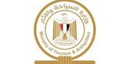 السياحة تحاسب مسؤولي الأمن بعد دخول بلوجر أمريكي مقابر أثرية بالأقصر دون تذاكر ووصوله لأماكن مغلقة