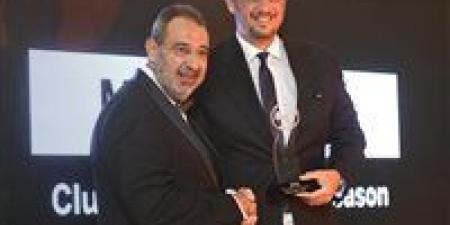 ممدوح عيد أفضل رئيس.. ونجوم بيراميدز يسيطرون على جوائز الأفضل
