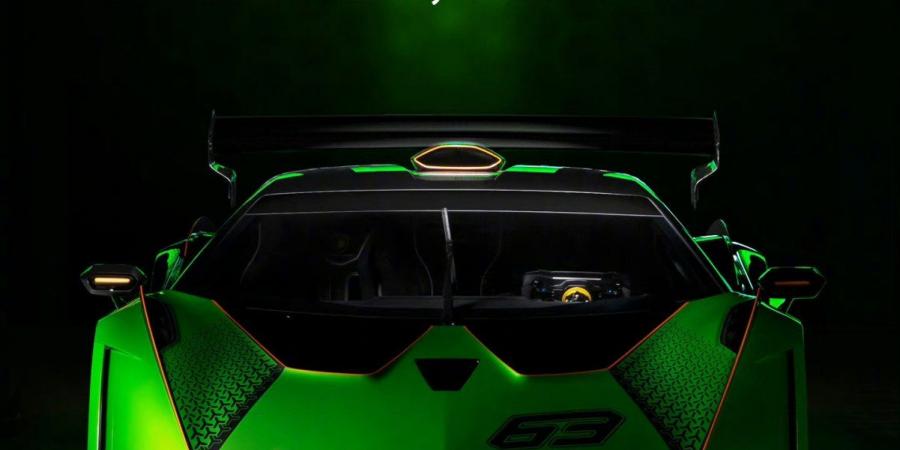 هاتف
Redmi
K70
Pro
Automobili
Lamborghini
Squadra
Corse
يصل
بذاكرة
عشوائية
بسعة
24
جيجابايت
وتخزين
بسعة
1
تيرابايت