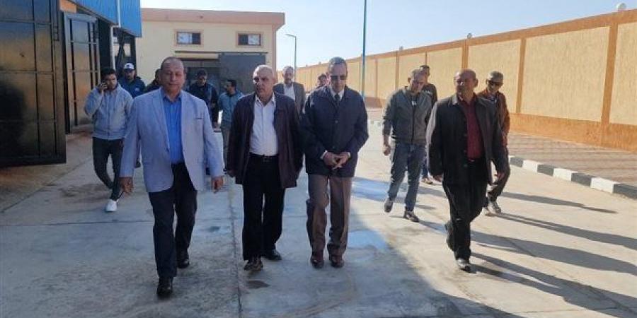محافظ
      شمال
      سيناء
      يتفقد
      أعمال
      لجنة
      حصر
      المنطقة
      العازلة
      في
      رفح