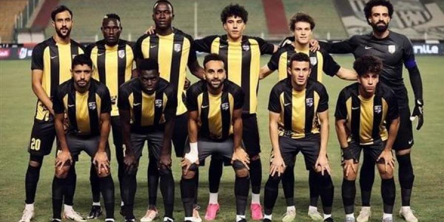 المقاولون
      العرب
      يتعادل
      مع
      الداخلية
      سلبيا
      في
      الدوري
      المصري