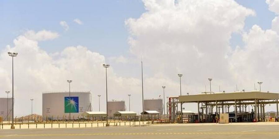 لأول
      مرة
      منذ
      7
      أشهر
      ..
      أرامكو
      السعودية
      تخفض
      سعر
      الخام
      العربي
      الخفيف
      لآسيا