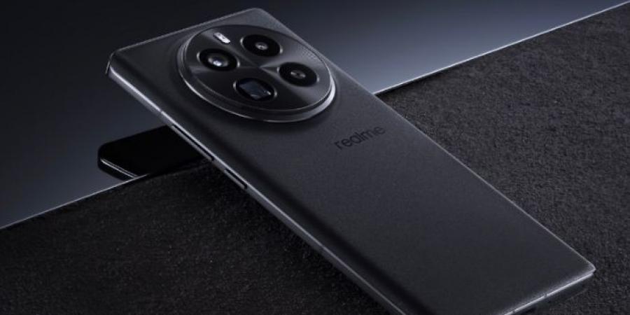 الإعلان
الرسمي
عن
هاتف
Realme
GT
5
Pro
بشاشة
منحنية
ورقاقة
SD8Gen3