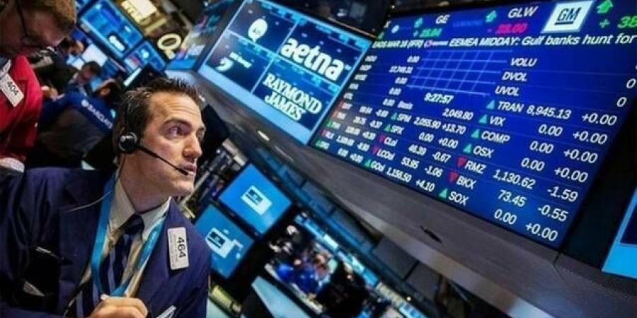 الأسهم
      الأمريكية
      ترتفع
      بمطلع
      تعاملات
      الخميس
      مع
      استيعاب
      المستثمرين
      تقرير
      البطالة