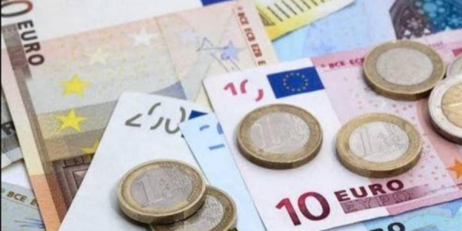 استقرار
      سعر
      اليورو
      أمام
      الجنيه
      صباح
      تعاملات
      اليوم
      الإثنين
      11-12-2023