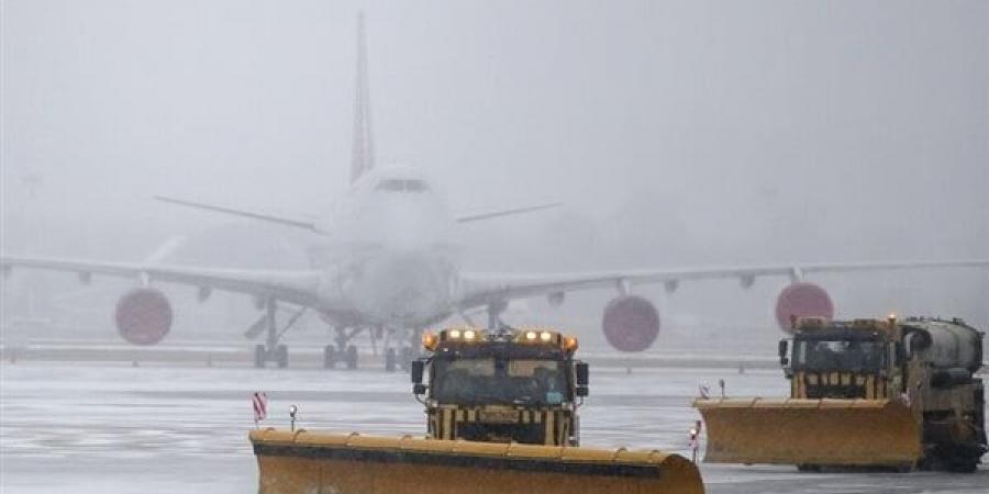إلغاء
      وتأجيل
      24
      رحلة
      جوية
      في
      مطارات
      موسكو،
      اعرف
      السبب