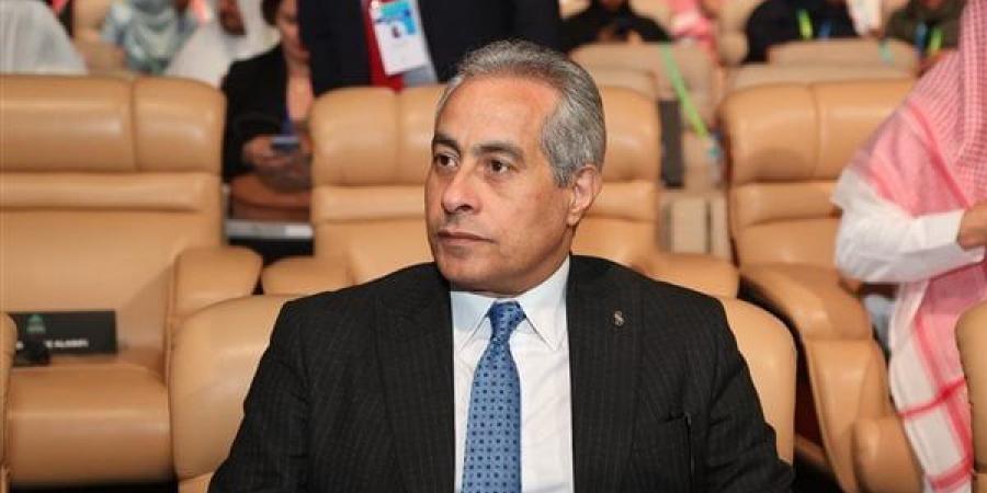 وزير
      العمل:
      مصر
      حريصة
      على
      تقديم
      عمالة
      ماهرة
      ومُدربة
      إلى
      السوق