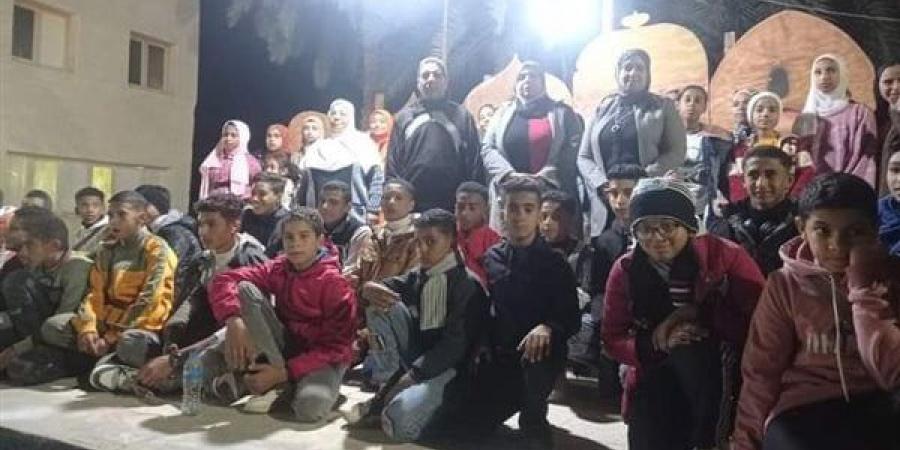 الوادي
      الجديد
      تشارك
      بـ
      ٤٥
      طفلا
      في
      مشروع
      أهل
      مصر
      "يهمنا
      الإنسان"