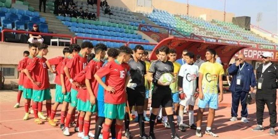بحضور
      اتحاد
      الكرة،
      لقطات
      من
      افتتاح
      النسخة
      الثانية
      لبطولة
      شمال
      أفريقيا
      للمدارس
