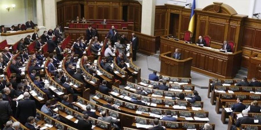 بسبب
      حرب
      روسيا،
      برلمان
      أوكرانيا
      يوافق
      على
      تقنين
      الحشيش