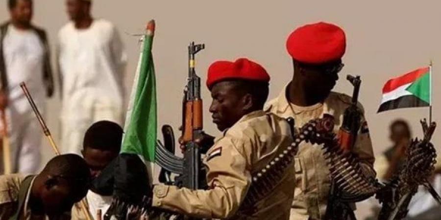 اشتباكات
      عنيفة
      بين
      الجيش
      السوداني
      وقوات
      الدعم
      السريع
      في
      الخرطوم