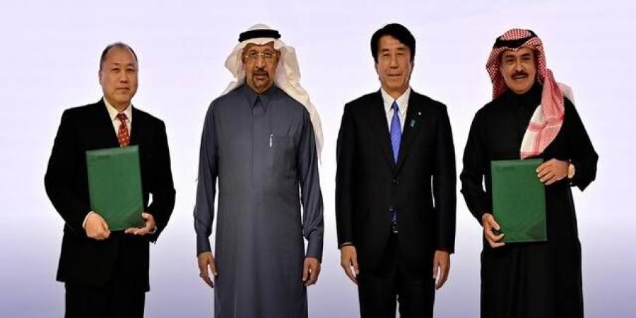 غرفة
      الرياض
      ومنظمة
      التجارة
      الخارجية
      اليابانية
      توقعان
      مذكرة
      تفاهم
      لتعزيز
      العلاقات