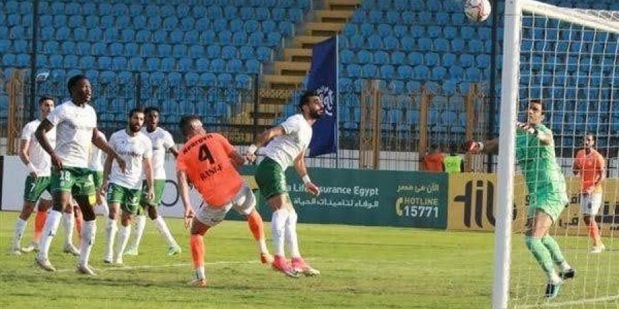 الدوري
      المصري،
      الاتحاد
      السكندري
      يستدرج
      فاركو
      في
      مباراة
      قوية