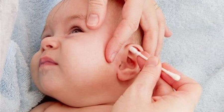 تصيب
      75%
      من
      الأطفال،
      أعراض
      وأسباب
      التهابات
      الأذن