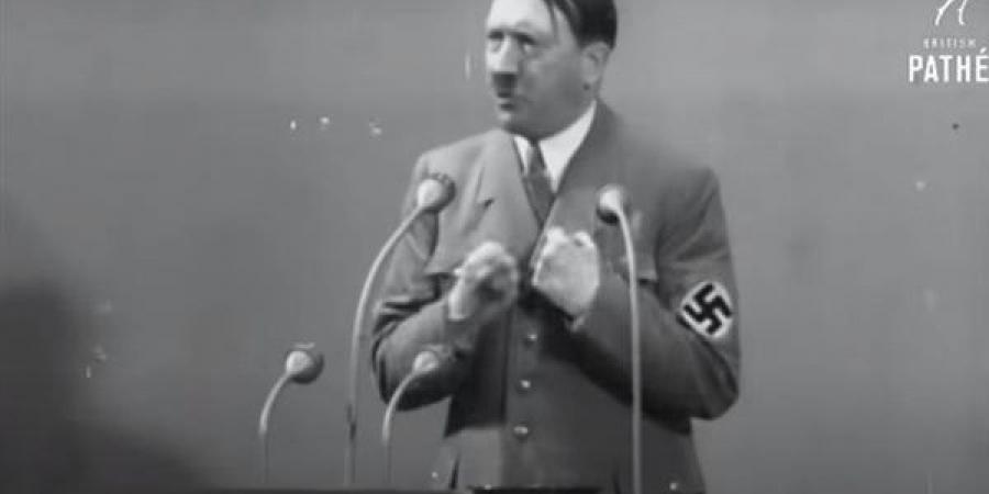 اقتلوا
      صغارهم
      وكبارهم،
      قصة
      فيديو
      هتلر
      عن
      اليهود
      الذي
      تتداوله
      مواقع
      تواصل
      عربية