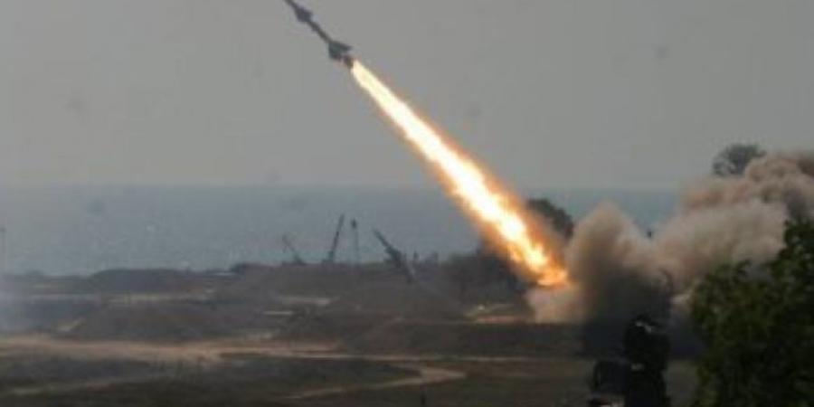 إعلام إسرائيلى: الدفاعات الجوية تعترض صواريخ أطلقت من جنوب لبنان