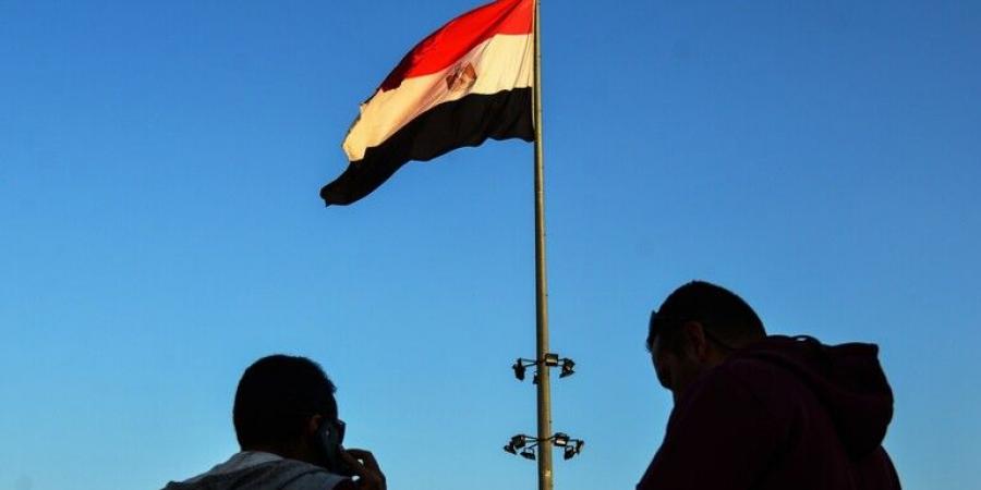 إسقاط
      الجنسية
      عن
      مصري
      بالخارج
      ..
      تآمر
      مع
      مؤسسة
      أجنبية
      لضرب
      الاقتصاد