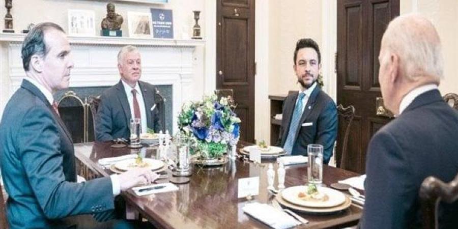 البيت
      الأبيض:
      بايدن
      يلتقي
      العاهل
      الأردني
      12
      فبراير
      الجاري