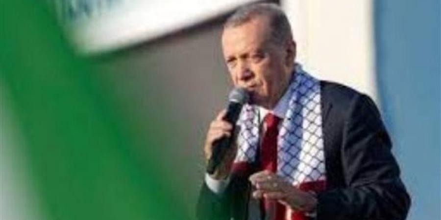أردوغان:
      تركيا
      تبذل
      جهودا
      حثيثة
      لضمان
      عدم
      تغاضي
      العالم
      عن
      جرائم
      الاحتلال
      في
      غزة
