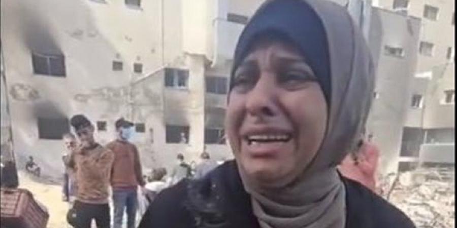 أبوس
      إيدك
      شوفلى
      إياه،
      فلسطينية
      تبكي
      بحرقة
      باحثة
      عن
      جثة
      نجلها
      (فيديو)