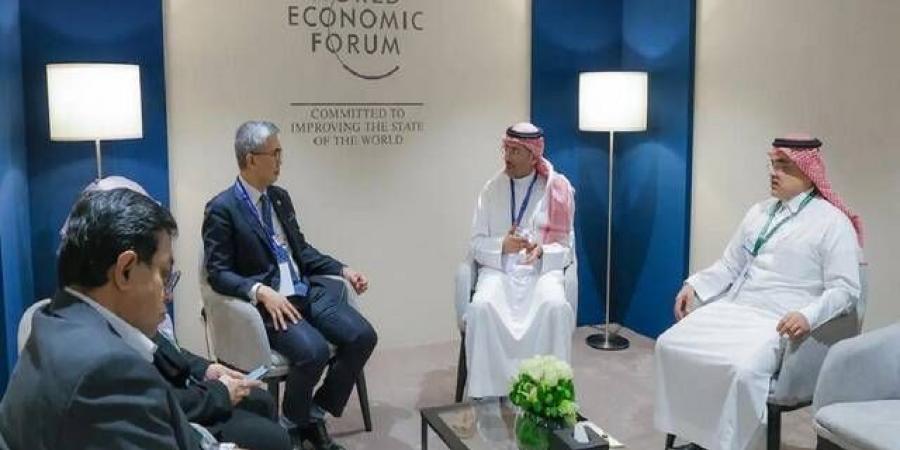 السعودية
      وباكستان
      تبحثان
      تعزيز
      التعاون
      في
      مجالات
      الصناعة
      والتعدين
      والاستثمار