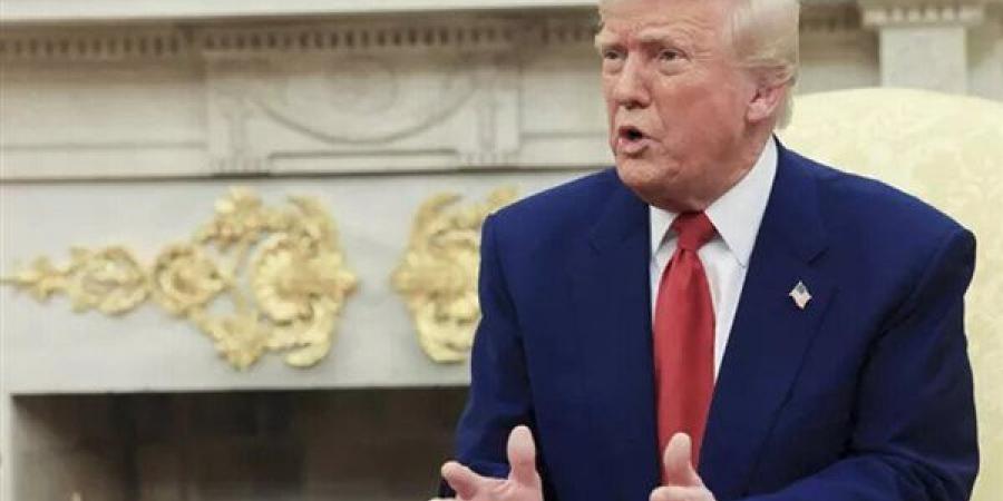 ترامب: نبحث حظر استيراد مواد غذائية من الصين