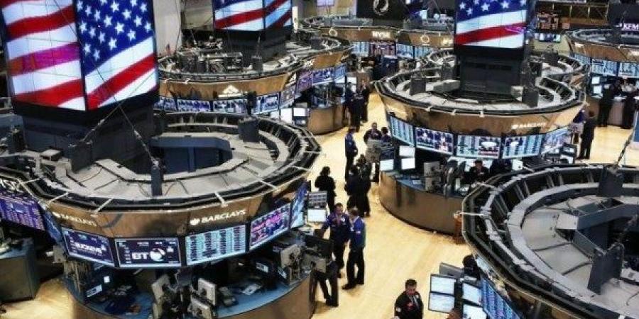 الأسهم الأمريكية ترتفع مع عودة الهدوء إلى الأسواق وترقب تقارير الأرباح الكبرى