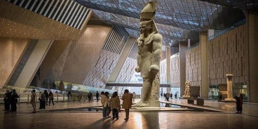 شاهد .. ملوك على الدرج العظيم في المتحف المصري الكبير