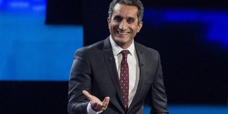 باسم يوسف: "السوشيال ميديا سلبتنا خصوصيتنا.. وبقينا سجناء المنصات"