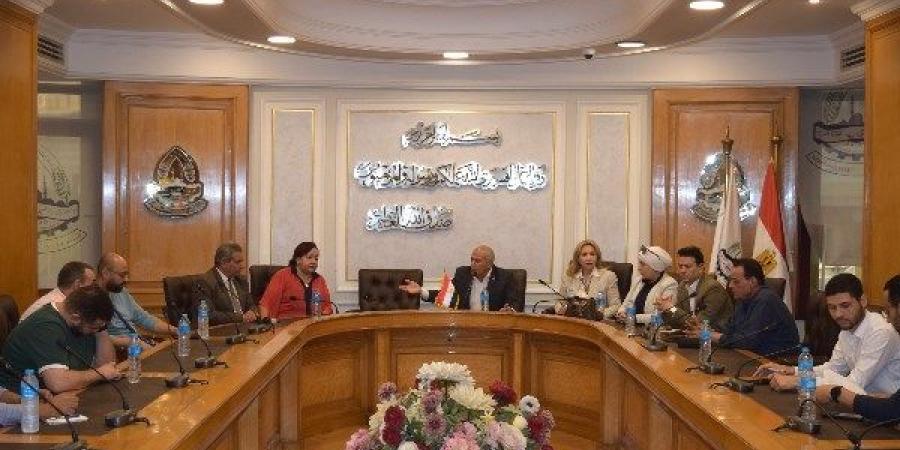 تطوير قطاع الدواجن وتشغيل المجازر بطاقات إنتاجية أكبر
