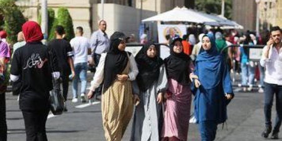 جامعة القاهرة الأهلية تواصل امتحانات "الميدتيرم"