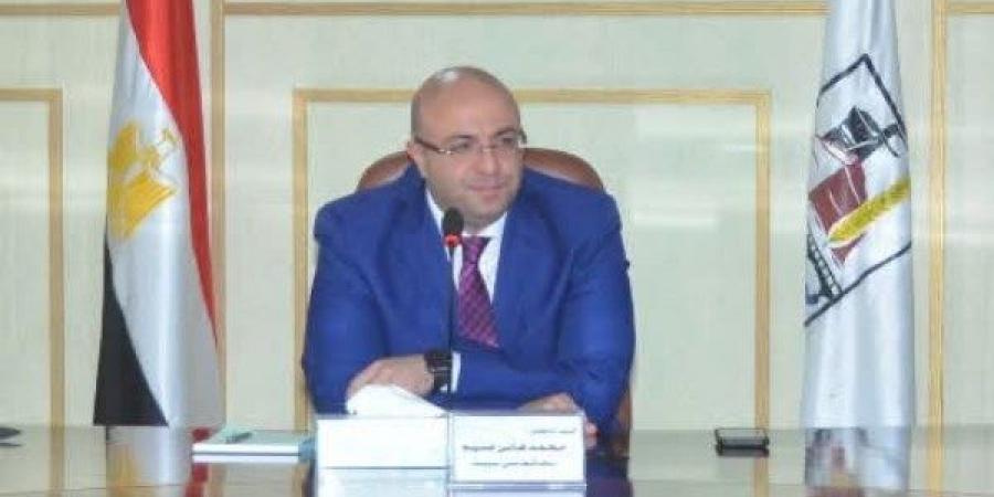 محافظ بني سويف يؤكد أهمية التحديث المؤسسي ورفع كفاءة الجهاز التنفيذي