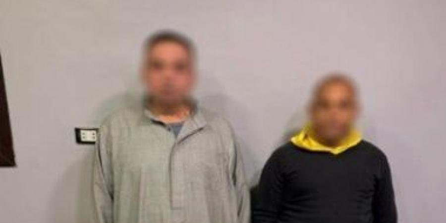 ضبط شخصين يوزعان أموالا بمحيط لجان الانتخابات في قويسنا