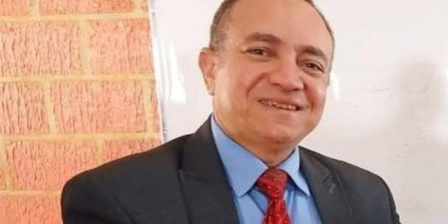 انقلبت سيارته.. مصرع رئيس مركز الداخلة بالوادي الجديد في حادث مروري