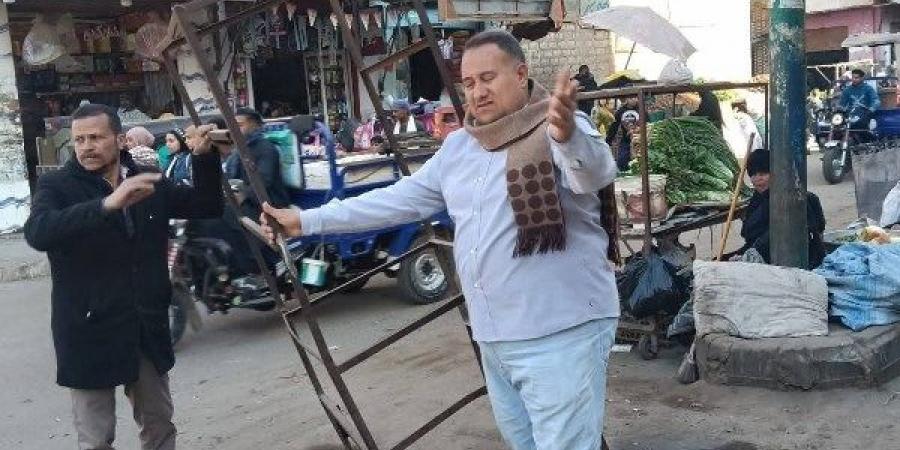 محافظ أسيوط يتابع سير الامتحانات بمدرستي ناصر الثانوية والإعدادية